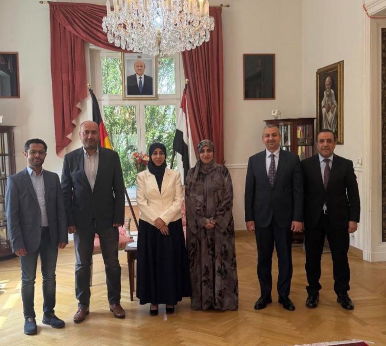 صورة من لقاء اتحاد الأطباء الألماني اليمني مع وزيرة التخطيط والتعاون الدولي في برلين